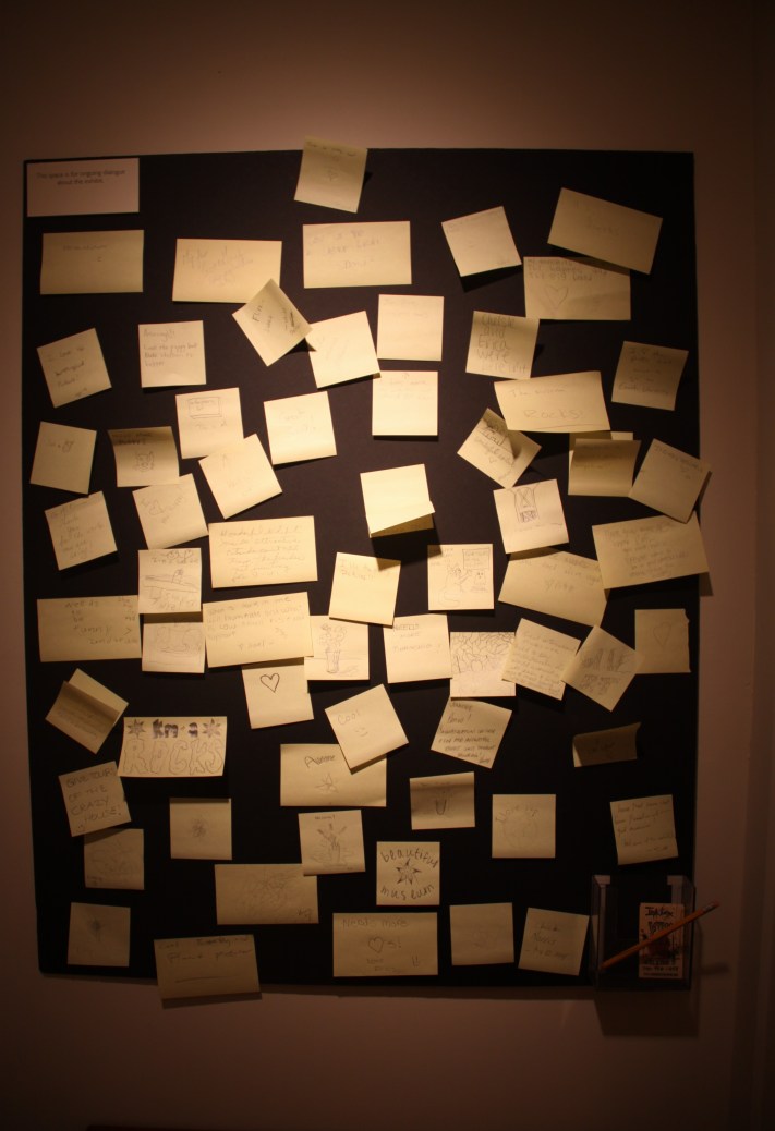 45-board-for-visitors-to-leave-a-message